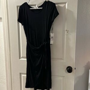 Black Short-Sleeve Knot Waist Dress - Women